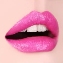 Sui Black - Rouge S -Anna Sui Store 301 4de1d942 2b7e 4d8c 890b 400617ac3e43