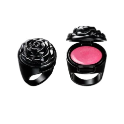 Ring Rouge -Anna Sui Store ring rouge 300 1 scaled